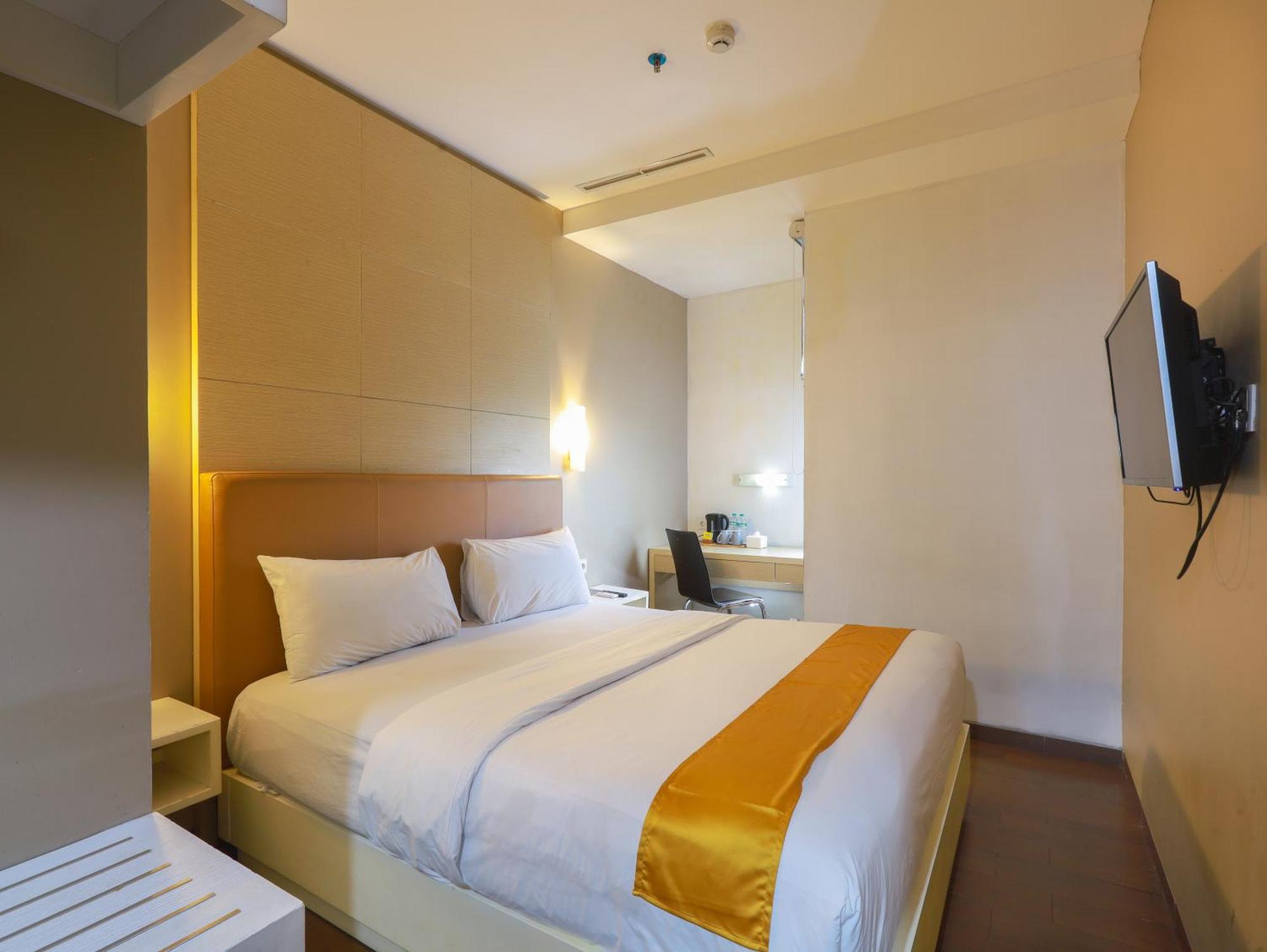 Terraz Tree Hotel Jakarta Exterior foto